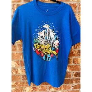 Disney the magic kingdom T Shirt new without tag size medium color blue
